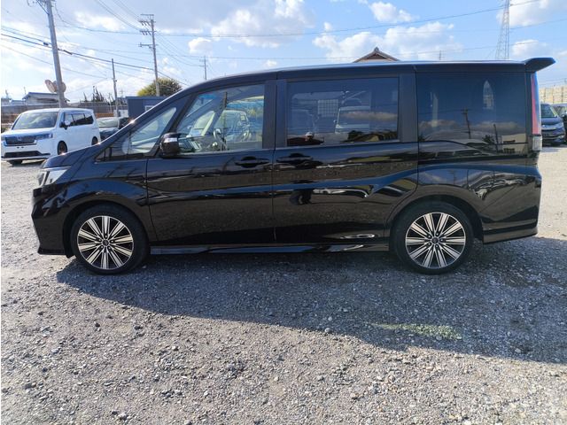 HONDA STEPWAGON SPADA 2017 Image 31