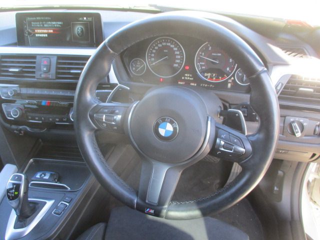 BMW 3SERIES SEDAN 2017 Image 31