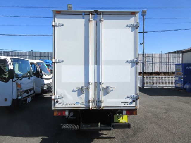 ISUZU  2014 Image 31