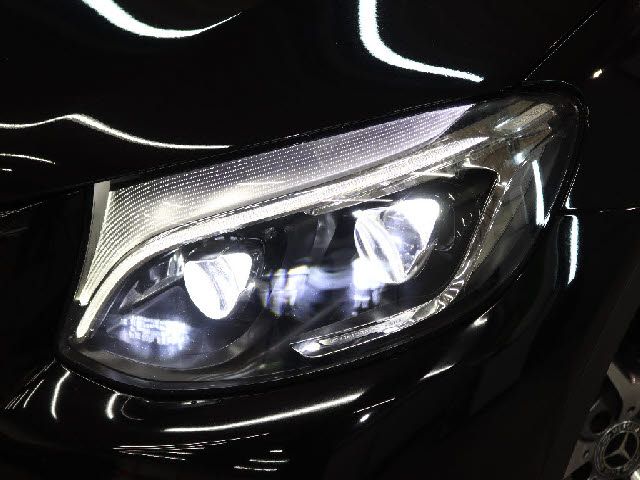 MERCEDES BENZ GLC CL 2018 Image 31