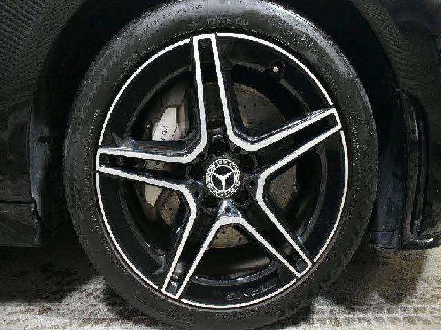 MERCEDES BENZ CLS CL 2019 Image 31