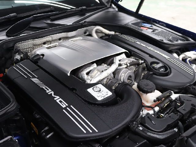 MERCEDES BENZ MERCEDES AMG C CLASS 2019 Image 31