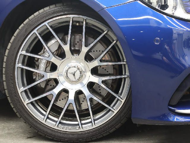 MERCEDES BENZ MERCEDES AMG C CLASS 2019 Image 31