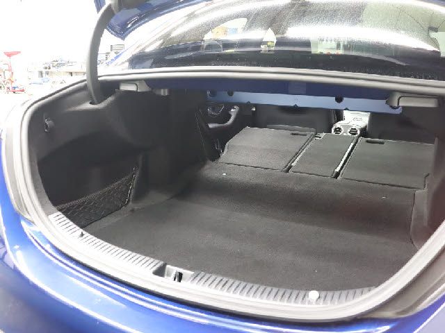 MERCEDES BENZ MERCEDES AMG C CLASS 2019 Image 31