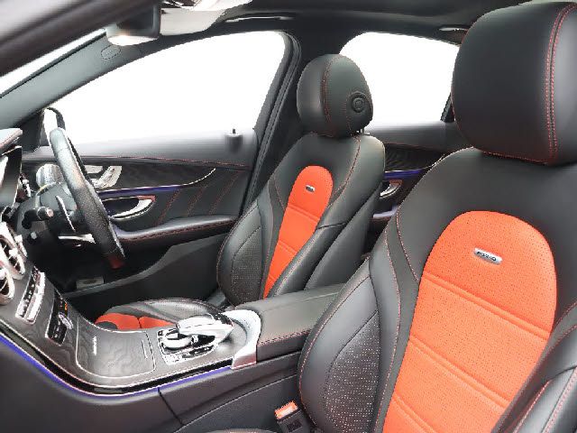MERCEDES BENZ MERCEDES AMG C CLASS 2019 Image 31