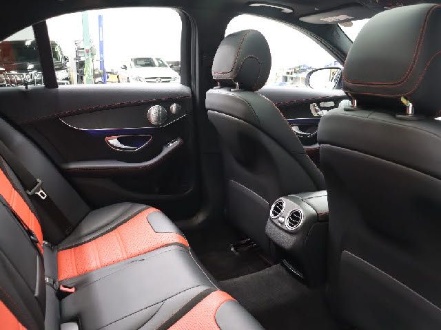 MERCEDES BENZ MERCEDES AMG C CLASS 2019 Image 31