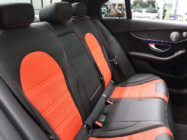 MERCEDES BENZ MERCEDES AMG C CLASS 2019 Image 31