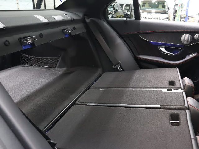 MERCEDES BENZ MERCEDES AMG C CLASS 2019 Image 31