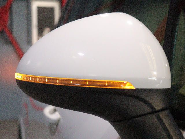 PORSCHE CAYENNE 2016 Image 31