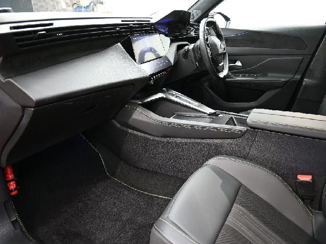 PEUGEOT 308SW 2023 Image 31