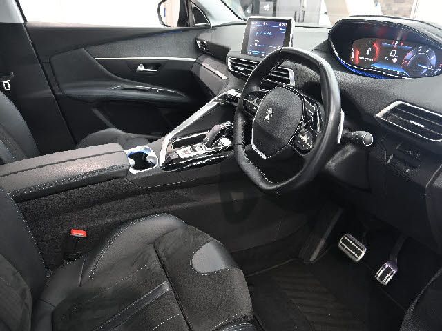 PEUGEOT 3008 2020 Image 31