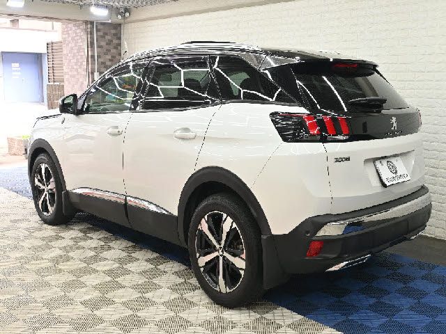 PEUGEOT 3008 2020 Image 31