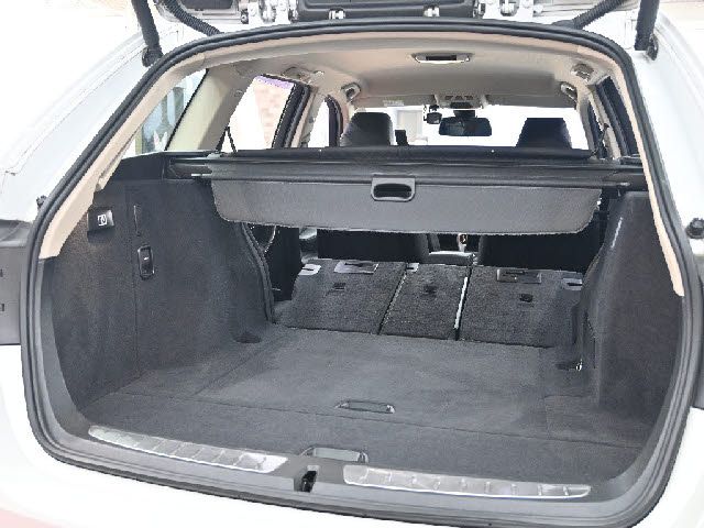 BMW 3SERIES TOURING 2018 Image 31