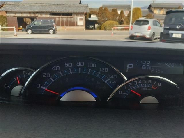 DAIHATSU TANTO 2019 Image 31