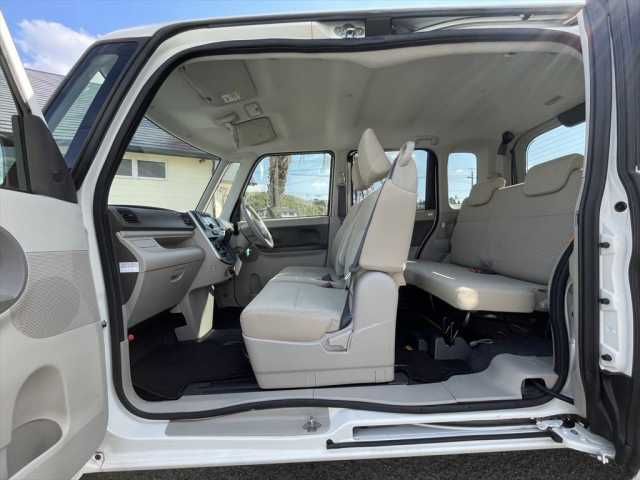 DAIHATSU TANTO 2014 Image 31