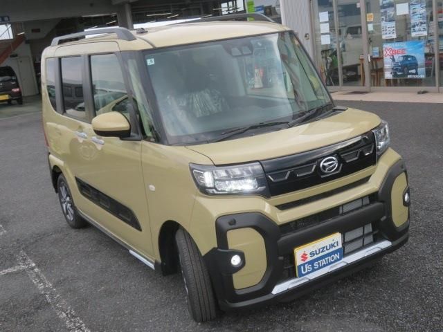 DAIHATSU TANTO FAN CROSS 2025 Image 31