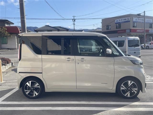 NISSAN ROOX 2021 Image 31