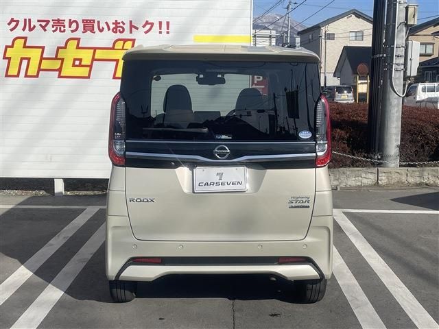 NISSAN ROOX 2021 Image 31