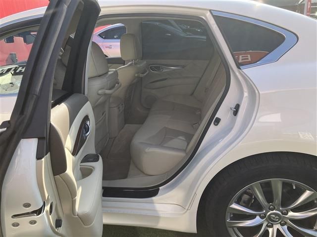 NISSAN FUGA HYBRID 2019 Image 31