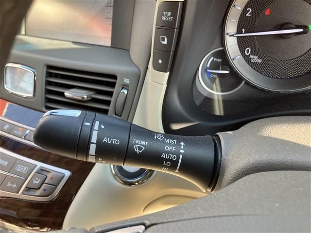 NISSAN FUGA HYBRID 2019 Image 31