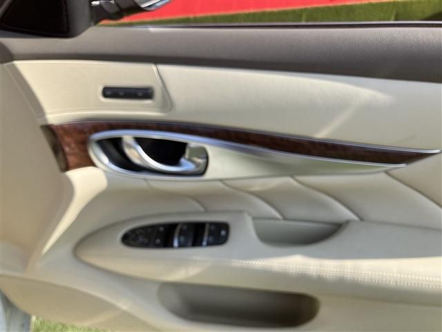 NISSAN FUGA HYBRID 2019 Image 31