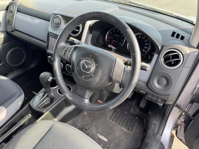 MAZDA VERISA 2011 Image 31