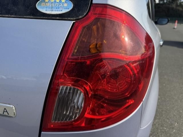 MAZDA VERISA 2011 Image 31