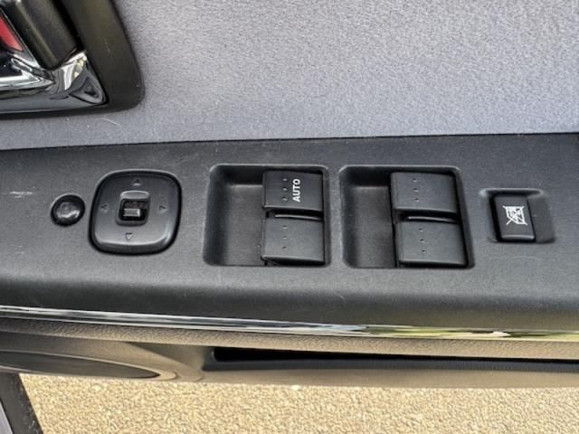 MAZDA VERISA 2011 Image 31