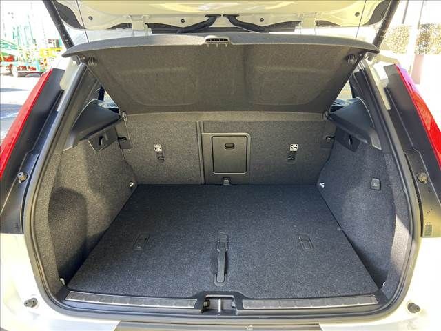 VOLVO XC40 2022 Image 31