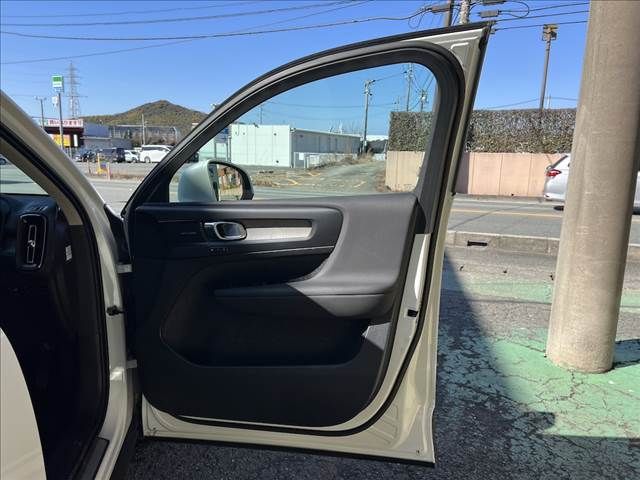 VOLVO XC40 2022 Image 31