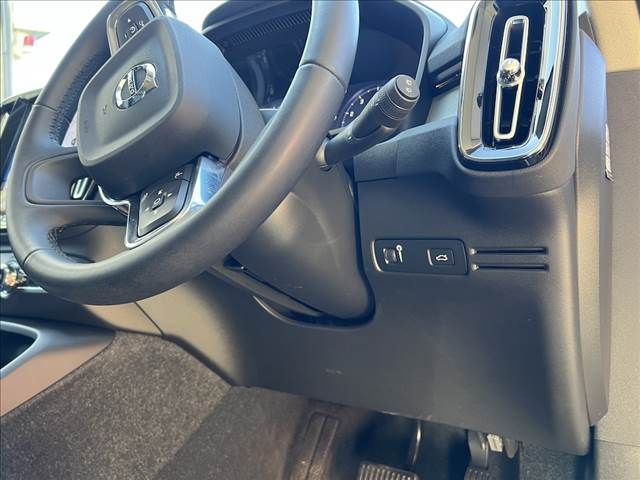 VOLVO XC40 2022 Image 31