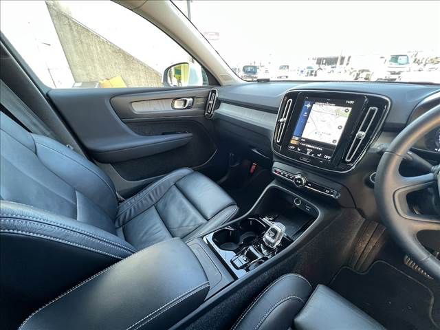 VOLVO XC40 2022 Image 31