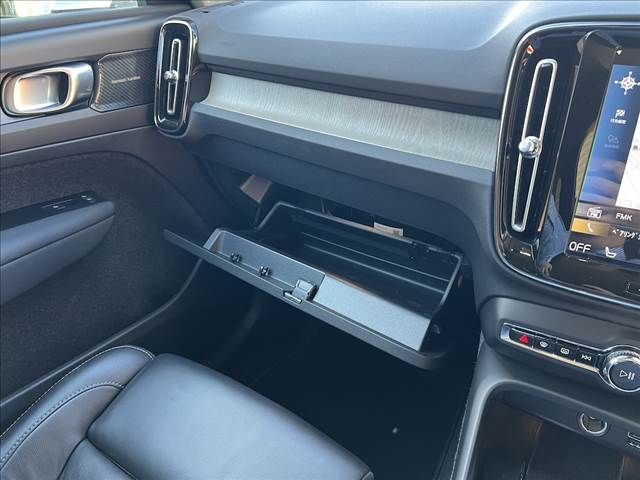 VOLVO XC40 2022 Image 31