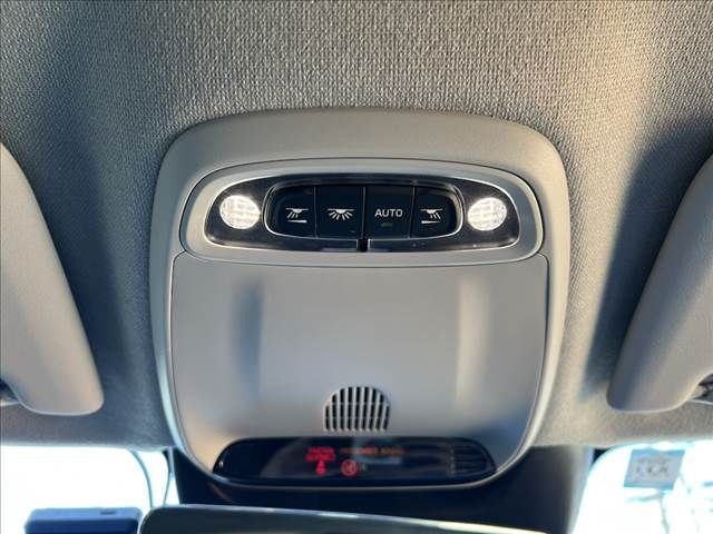 VOLVO XC40 2022 Image 31