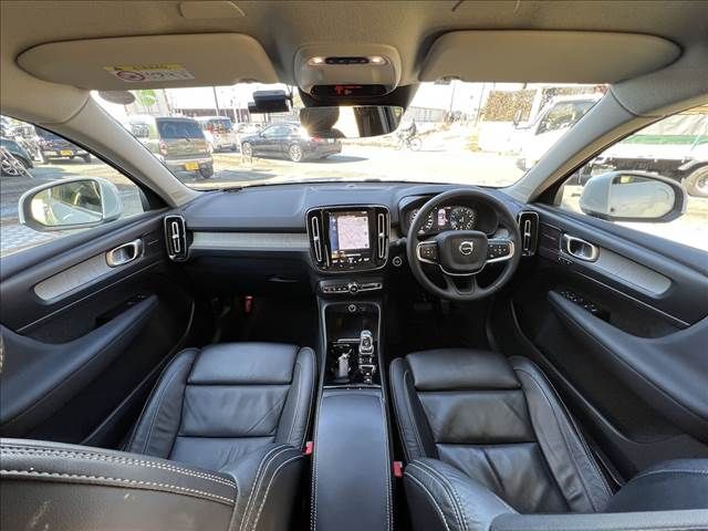 VOLVO XC40 2022 Image 31