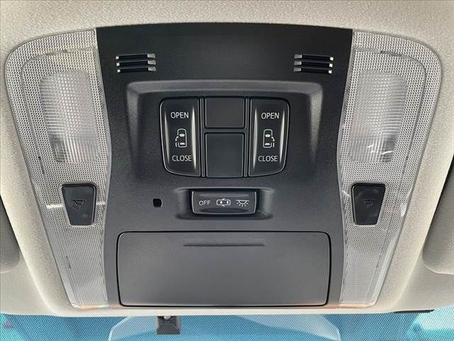 TOYOTA VELLFIRE 2015 Image 31