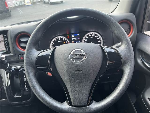 NISSAN NV350 CARAVAN 2021 Image 31