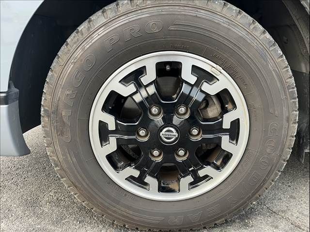 NISSAN NV350 CARAVAN 2021 Image 31