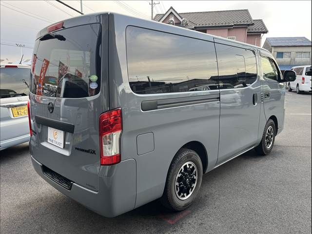 NISSAN NV350 CARAVAN 2021 Image 31