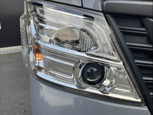 NISSAN NV350 CARAVAN 2021 Image 31