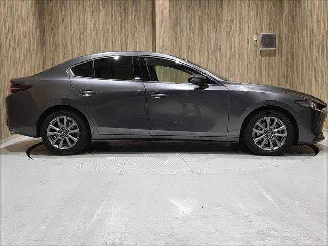 MAZDA 3 SEDAN 2021 Image 31