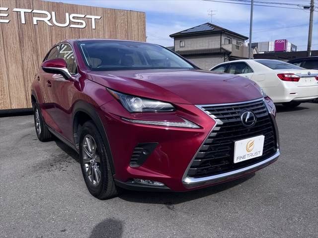 TOYOTA LEXUS NX300 2017 Image 31