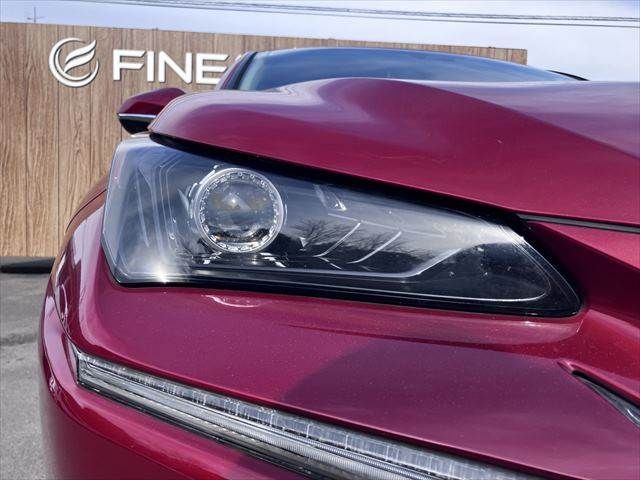 TOYOTA LEXUS NX300 2017 Image 31