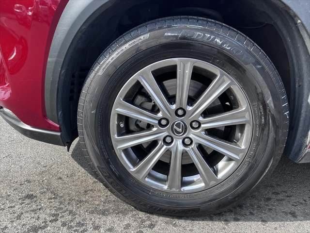 TOYOTA LEXUS NX300 2017 Image 31