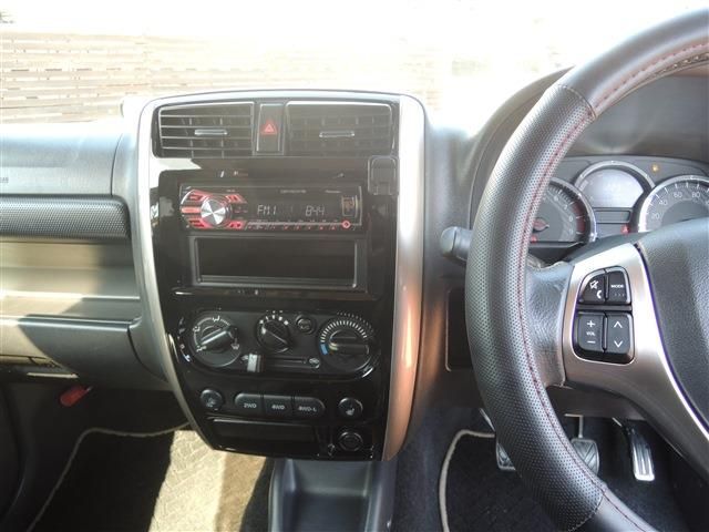 SUZUKI JIMNY 4WD 2015 Image 31