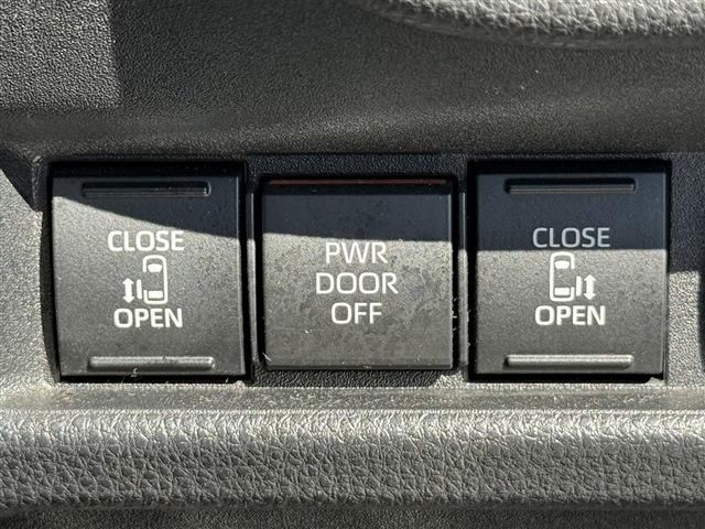 TOYOTA SIENTA HYBRID 2023 Image 31