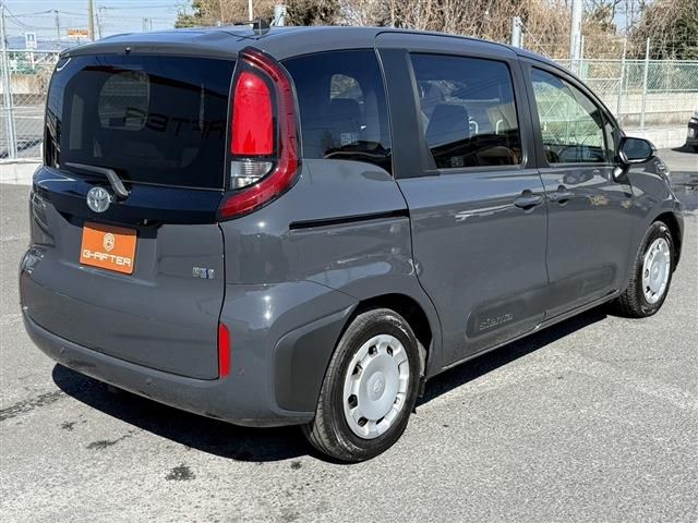 TOYOTA SIENTA HYBRID 2023 Image 31