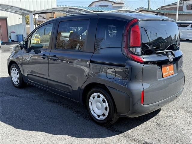 TOYOTA SIENTA HYBRID 2023 Image 31