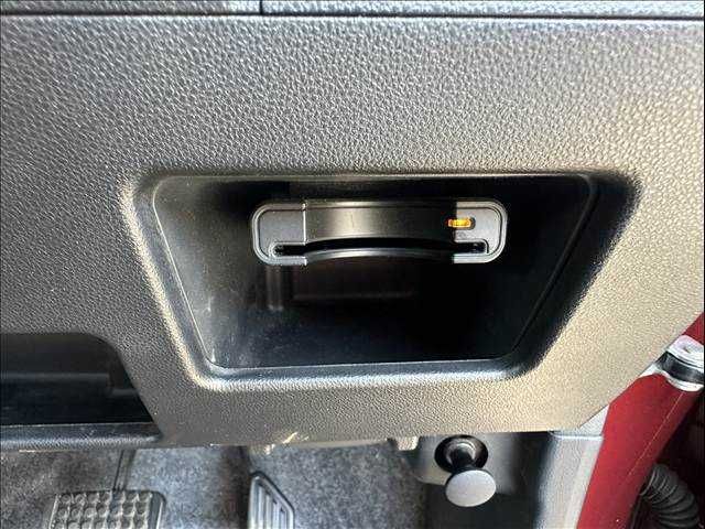 DAIHATSU TANTO CUSTOM 2019 Image 31