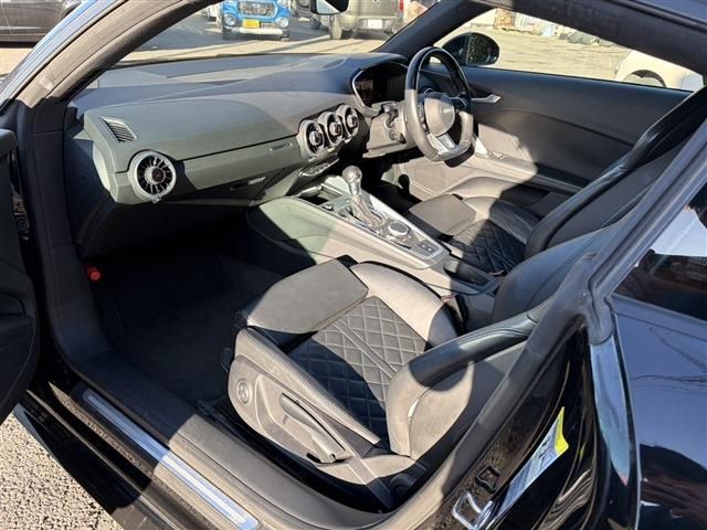 AUDI TT COUPE 2015 Image 31